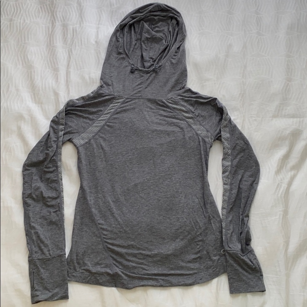 Gap Dry-Fit like hooded long sleeve - Size XS